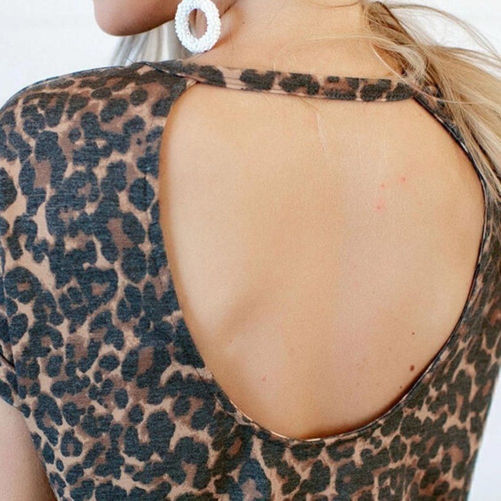 NWT Leopard Short Sleeve Backless Pocketed Mini Dress